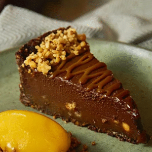 Torta de Caramelo de Amendoim com Chocolate Belga