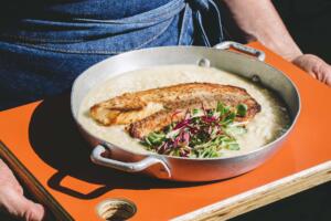tilápia sem hormônio, orgânica grelhada com risotto de limão siciliano