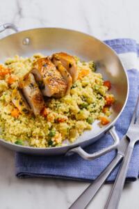 Couscous marroquino com legumes e frango Korin