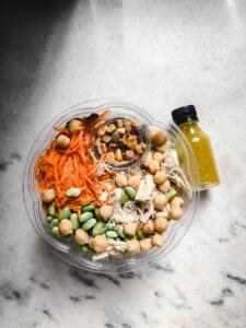 Saladona de edamame com frango